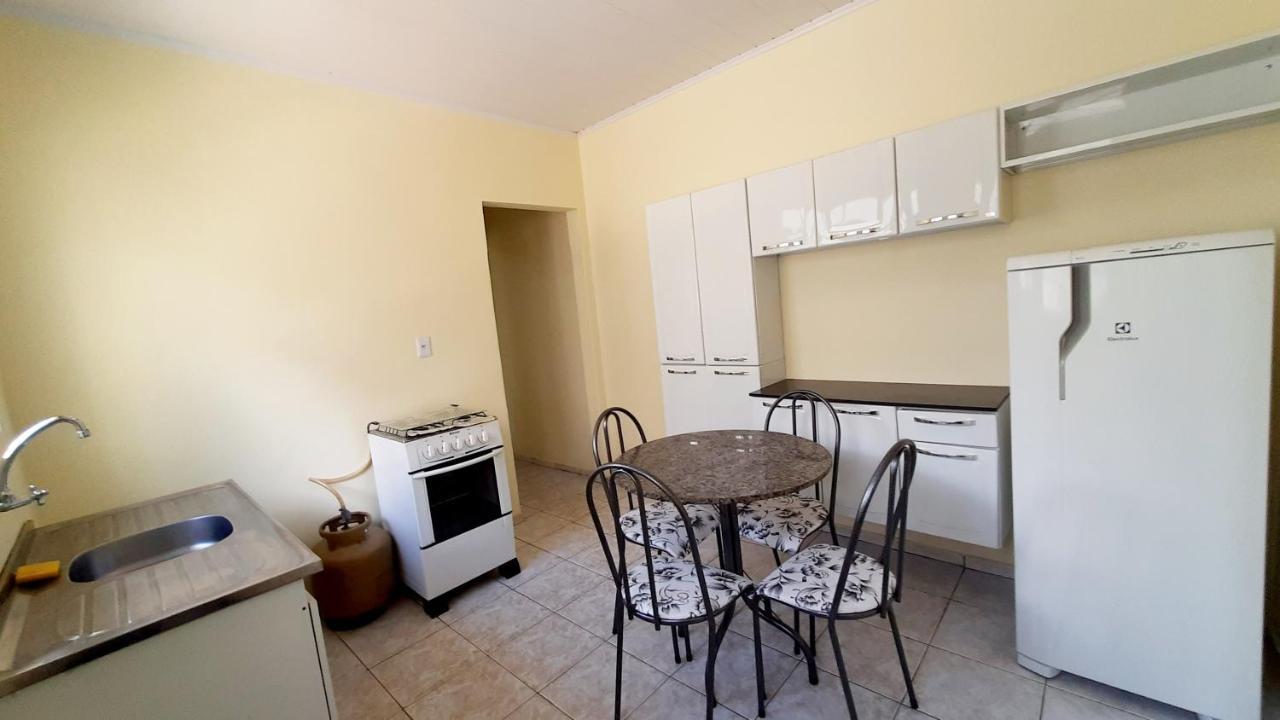 Hospedagensjaguariaiva Appartement Buitenkant foto