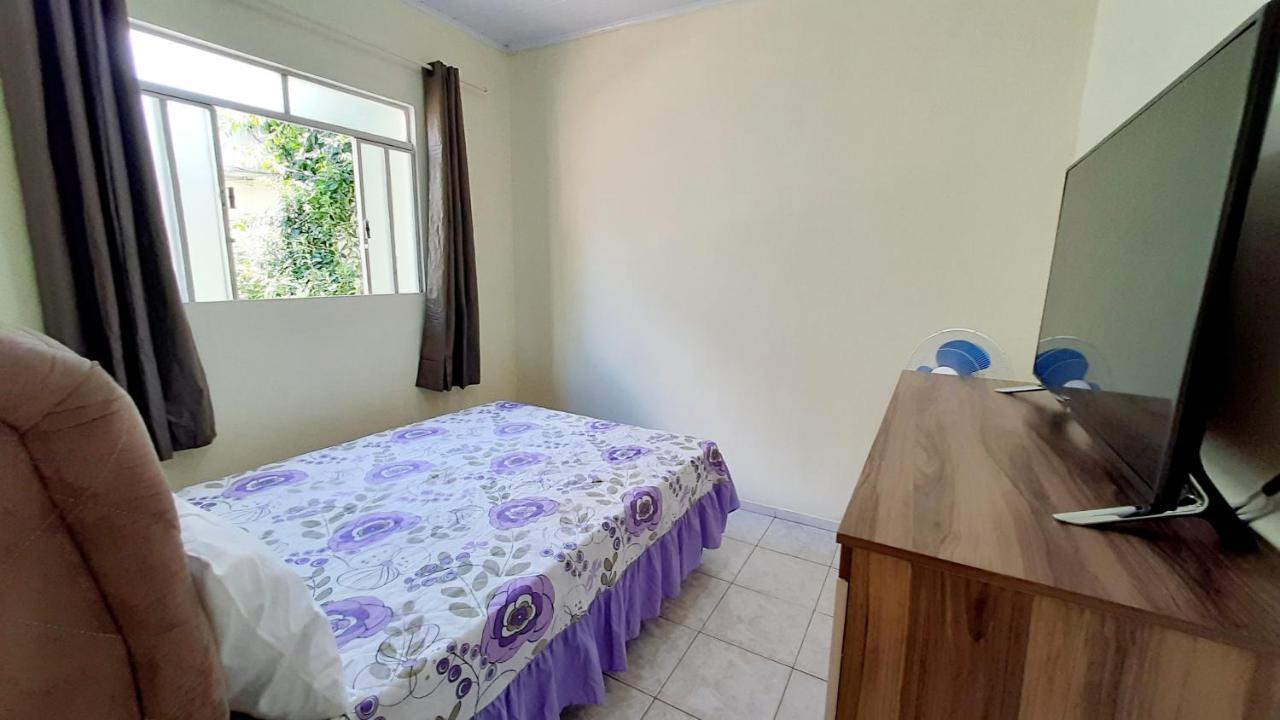 Hospedagensjaguariaiva Appartement Buitenkant foto