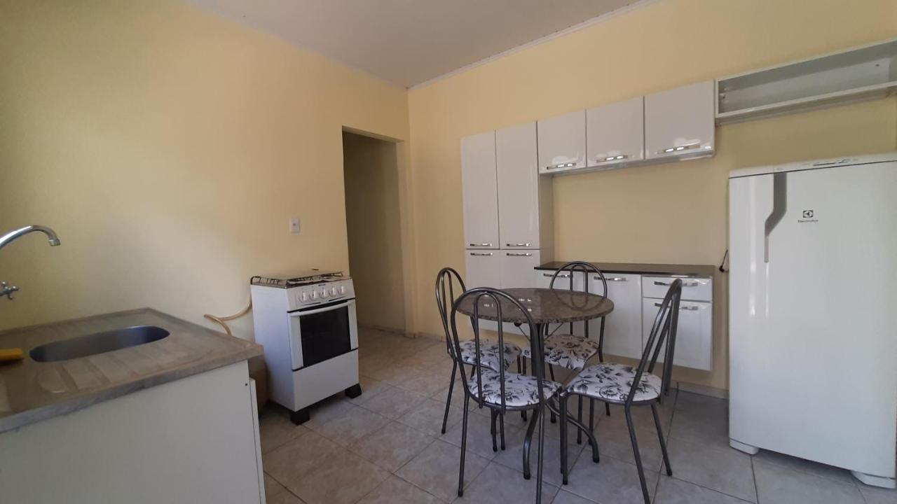 Hospedagensjaguariaiva Appartement Buitenkant foto